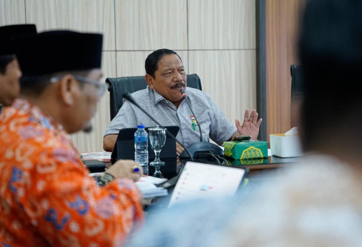 Wagub Mian Desak Perusahaan Perkebunan dan Pertambangan Segera Cicil Pajak Air Tanah